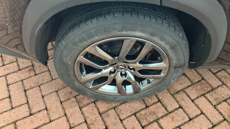 Lexus NX 300h 2.5 Luxury 5dr CVT [Premium Nav] Hybrid Estate